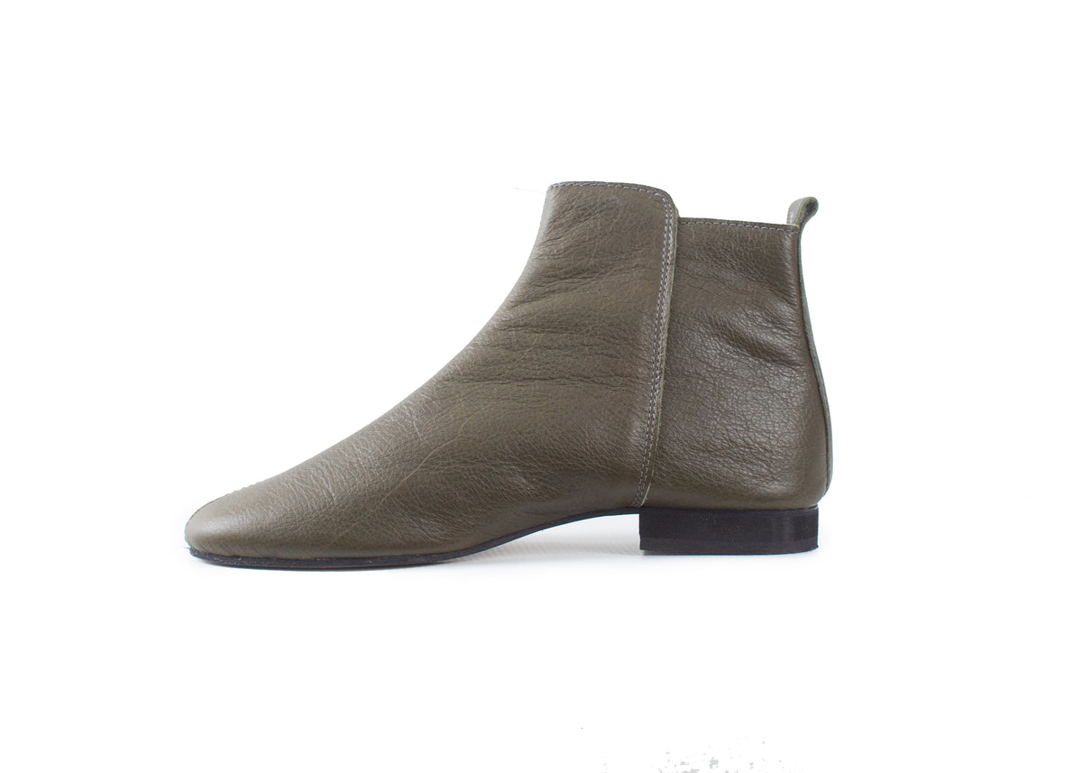 Classic ankle boot - olive green