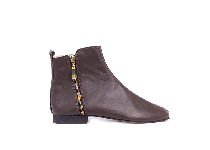 Classic ankle boot - chocolate brown leather