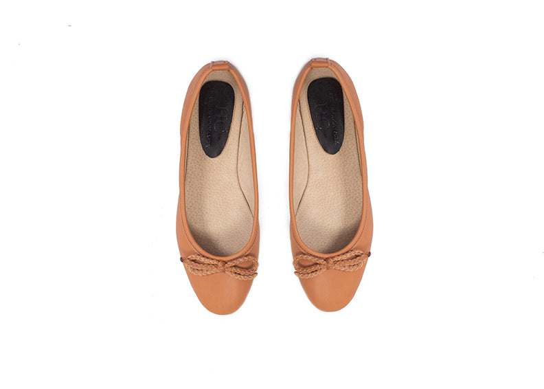 Ballet flat - tan leather with rope bow