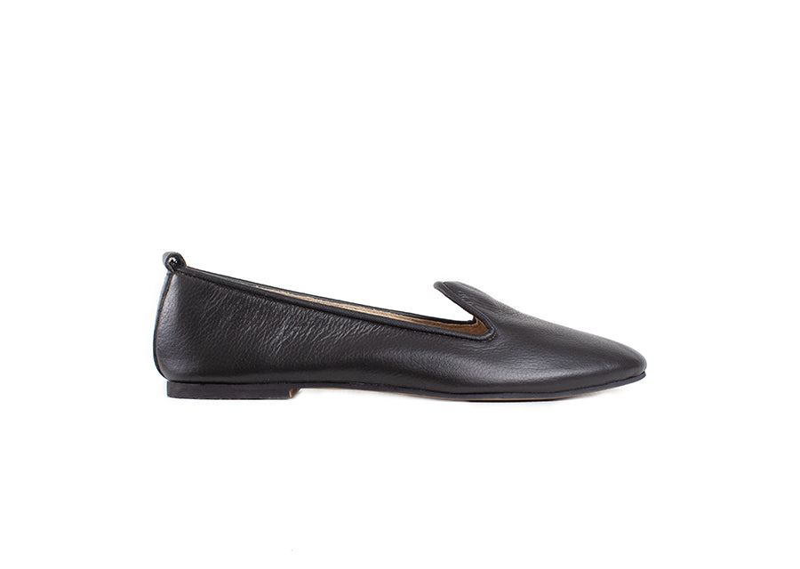 Round loafer - black leather