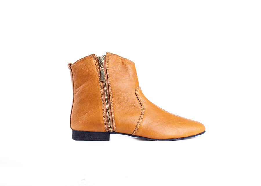 Tan Leather Ankle Boot - Cowboy cut